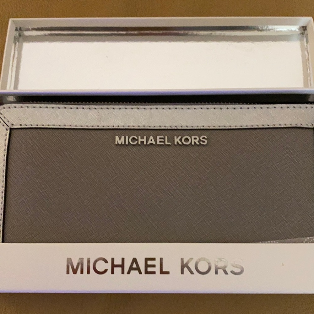 Michael Kors Grey Wallet